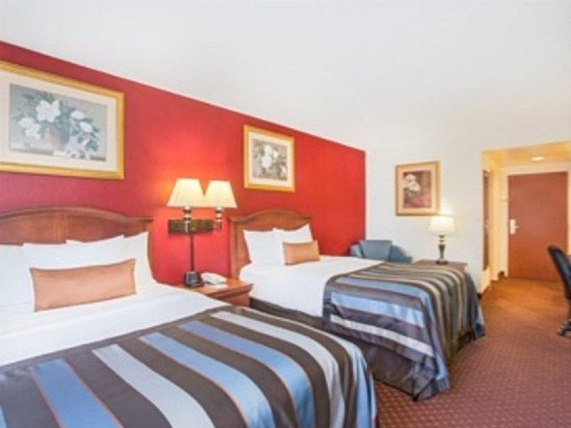 Holiday Inn Express & Suites - Mobile - I-65 By Ihg Buitenkant foto
