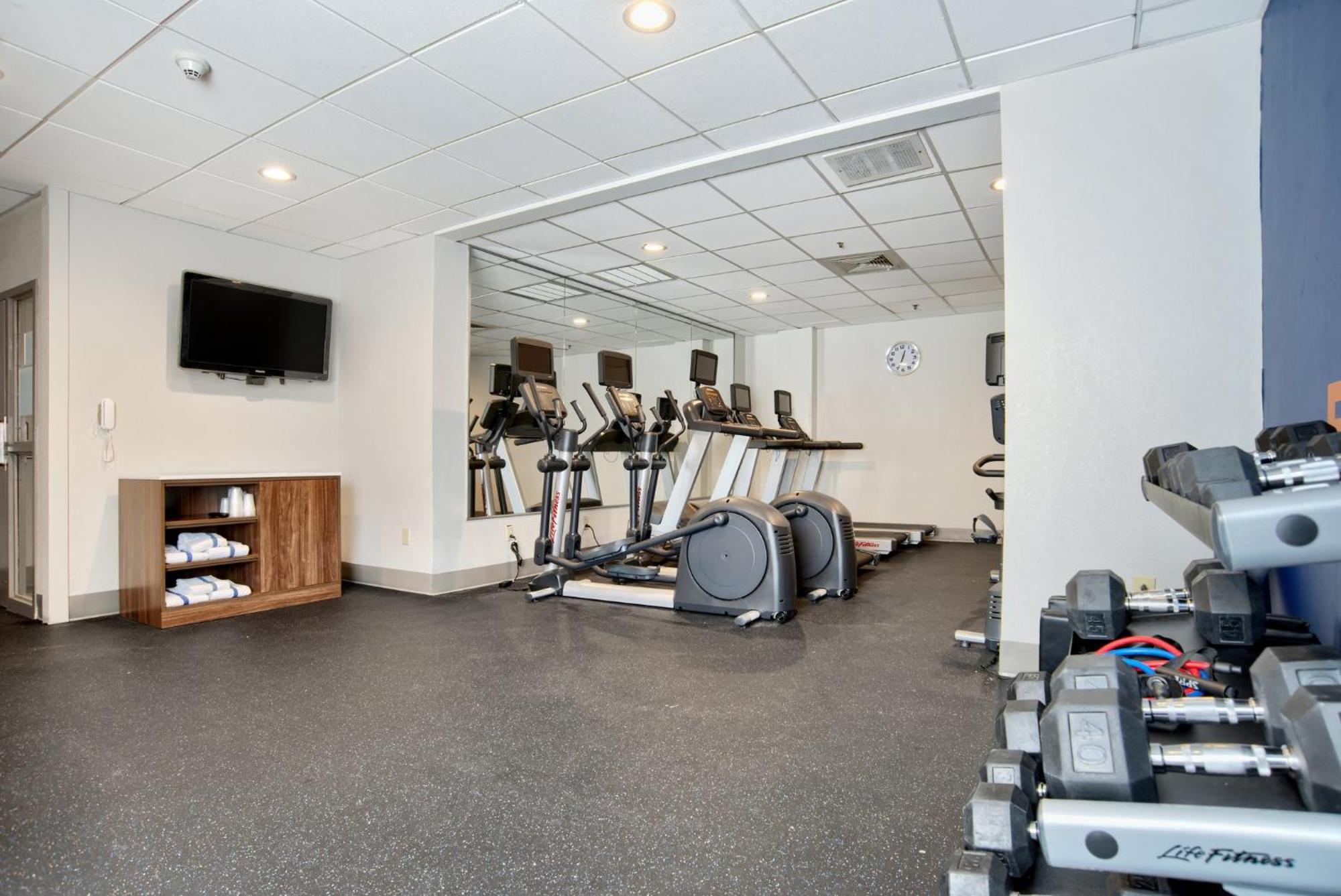Holiday Inn Express & Suites - Mobile - I-65 By Ihg Buitenkant foto